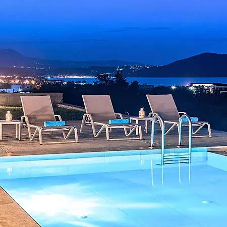 Vista Mare Maxima Beheizter Pool Feriehus